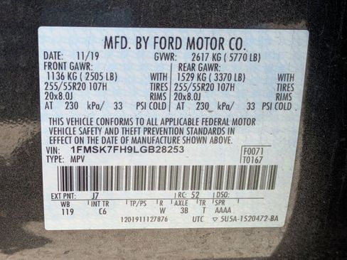 Used 2020 Ford Explorer Limited w/ Class III Trailer Tow Package image 18