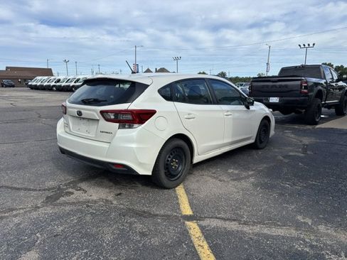 Used 2021 Subaru Impreza 2.0i AWD/4WD image 3