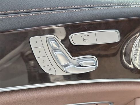 Used 2022 Mercedes-Benz E 350 4MATIC Sedan image 19