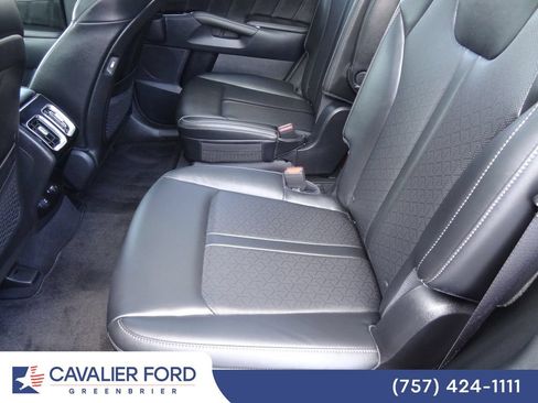 Used 2023 Kia Sorento SX AWD/4WD image 9