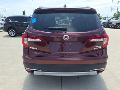 Used 2020 Honda Pilot Touring image 4