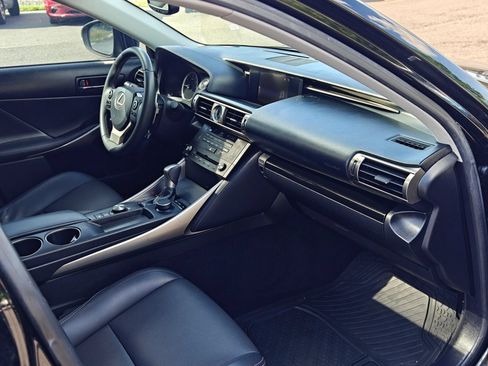 Used 2015 Lexus IS 250 RWD image 27