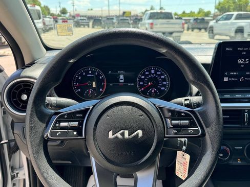 Used 2023 Kia Forte LXS FWD image 14