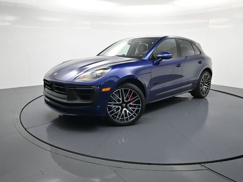 Used 2026 Porsche Macan GTS AWD/4WD image 1