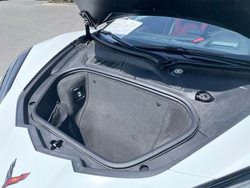 Used 2024 Chevrolet Corvette Stingray Premium Conv RWD image 30