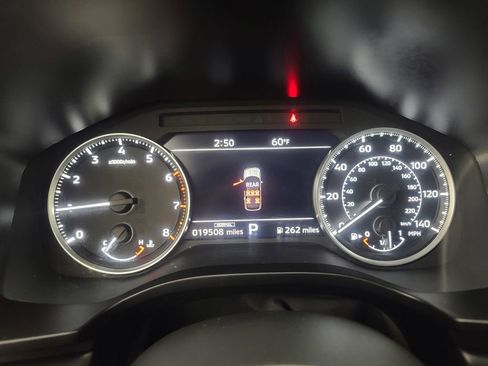 Used 2025 Mitsubishi Outlander SE image 29