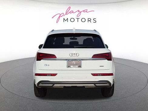 Used 2023 Audi Q5 Premium w/ Convenience Package AWD/4WD image 6
