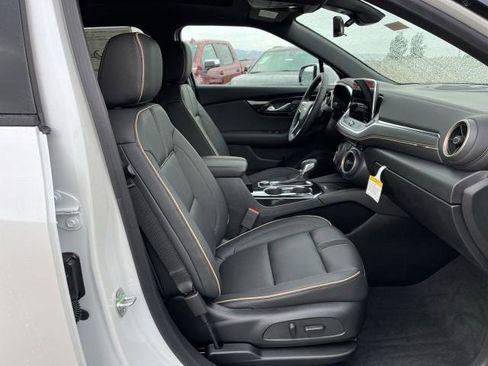 New 2024 Chevrolet Blazer Premier w/ Driver Confidence II Package image 28