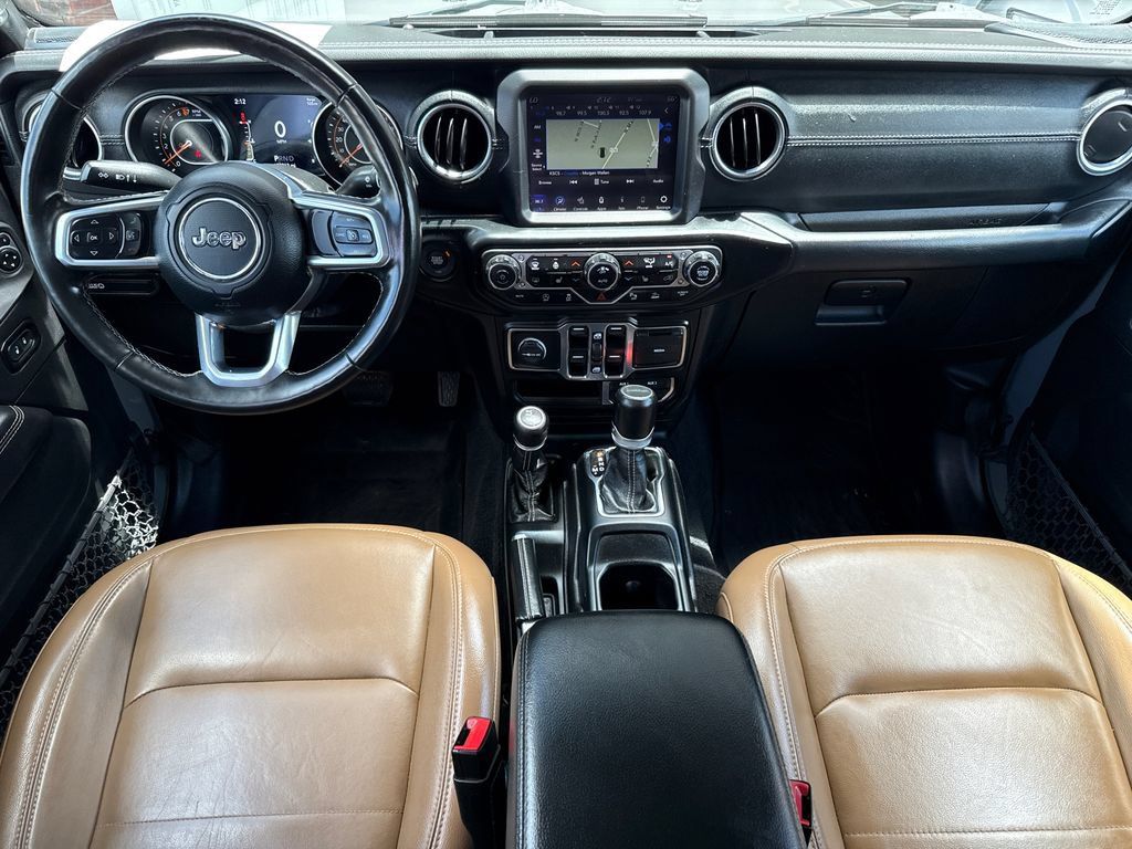 Used 2021 Jeep Gladiator Overland w/ Popular Equipment Package AWD/4WD image 13
