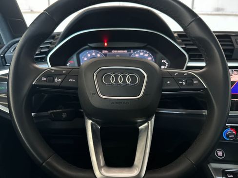 Used 2023 Audi Q3 2.0T Premium w/ Convenience Package AWD/4WD image 23