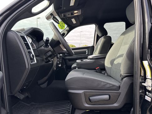 Used 2022 RAM 1500 Classic Warlock w/ Warlock All Terrain Package image 10