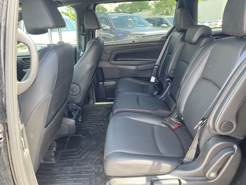 Certified 2024 Honda Odyssey Sport image 16