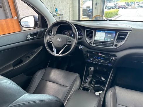 Used 2016 Hyundai Tucson Limited w/ Option Group 03 AWD/4WD image 46