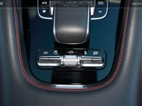 Used 2022 Mercedes-Benz GLE 53 AMG 4MATIC Coupe image 31