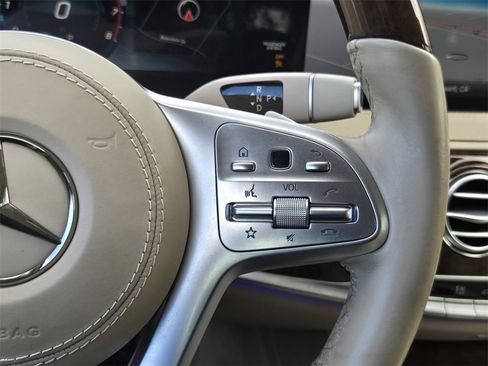 Used 2019 Mercedes-Benz S 560 Sedan image 38