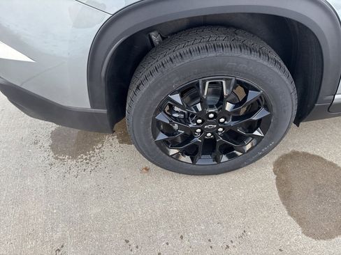 New 2025 Chevrolet Traverse LT w/ Midnight/Sport Edition image 58