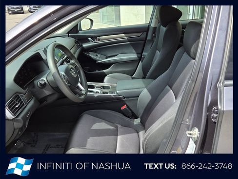 Used 2018 Honda Accord LX image 5