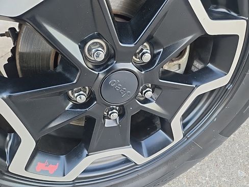 Used 2016 Jeep Wrangler Unlimited Sport w/ Quick Order Package 24S image 28