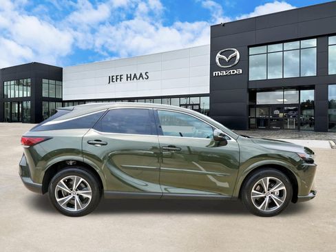 Used 2023 Lexus RX 350 Premium w/ Cold Area Package FWD image 5