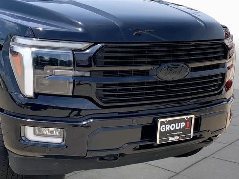 Used 2024 Ford F150 Platinum w/ FX4 Off-Road Package AWD/4WD image 29
