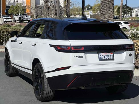 Used 2019 Land Rover Range Rover Velar R-Dynamic SE image 22