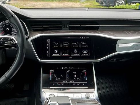 Used 2022 Audi A6 Premium Plus w/ Premium Plus Package image 6