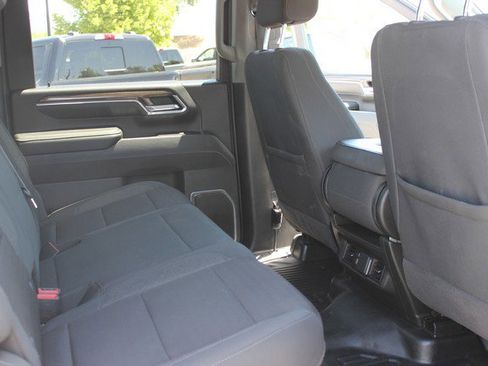 Used 2024 Chevrolet Silverado 3500 LT w/ Convenience Package AWD/4WD image 17