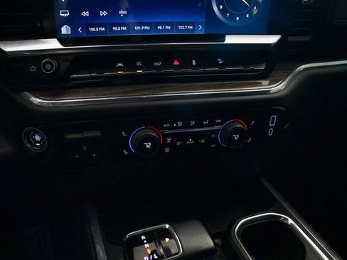 Used 2024 Chevrolet Silverado 1500 LT Trail Boss w/ Protection Package image 30