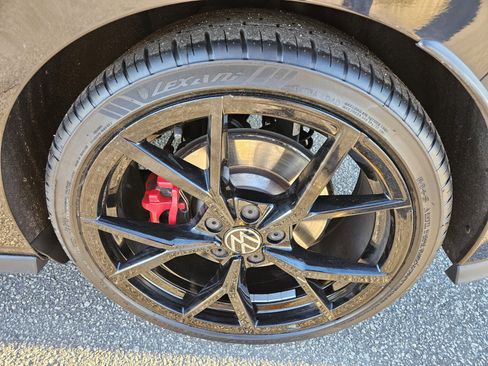 Used 2024 Volkswagen GTI Autobahn image 14