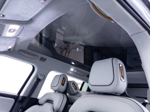 Used 2024 Rivian R1S Adventure AWD/4WD image 5