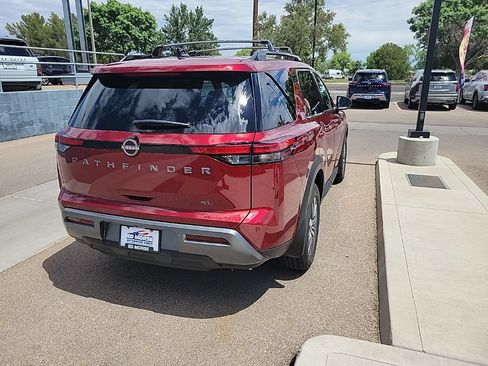 New 2026 Nissan Pathfinder SL w/ Cargo Package FWD image 7