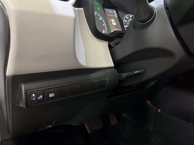 Used 2023 Toyota Corolla LE w/ Carpet Mat Package (TMS) FWD image 15
