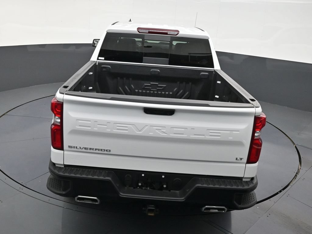 Used 2025 Chevrolet Silverado 1500 LT Trail Boss w/ Convenience Package II AWD/4WD image 15