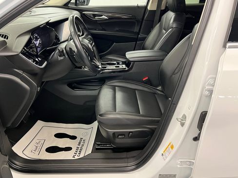 Used 2023 Buick Envision Essence image 17
