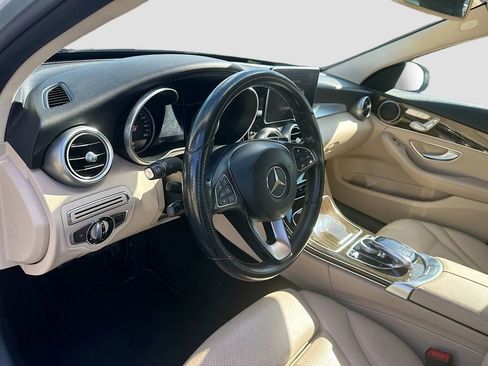 Used 2016 Mercedes-Benz C 300 Sedan image 11