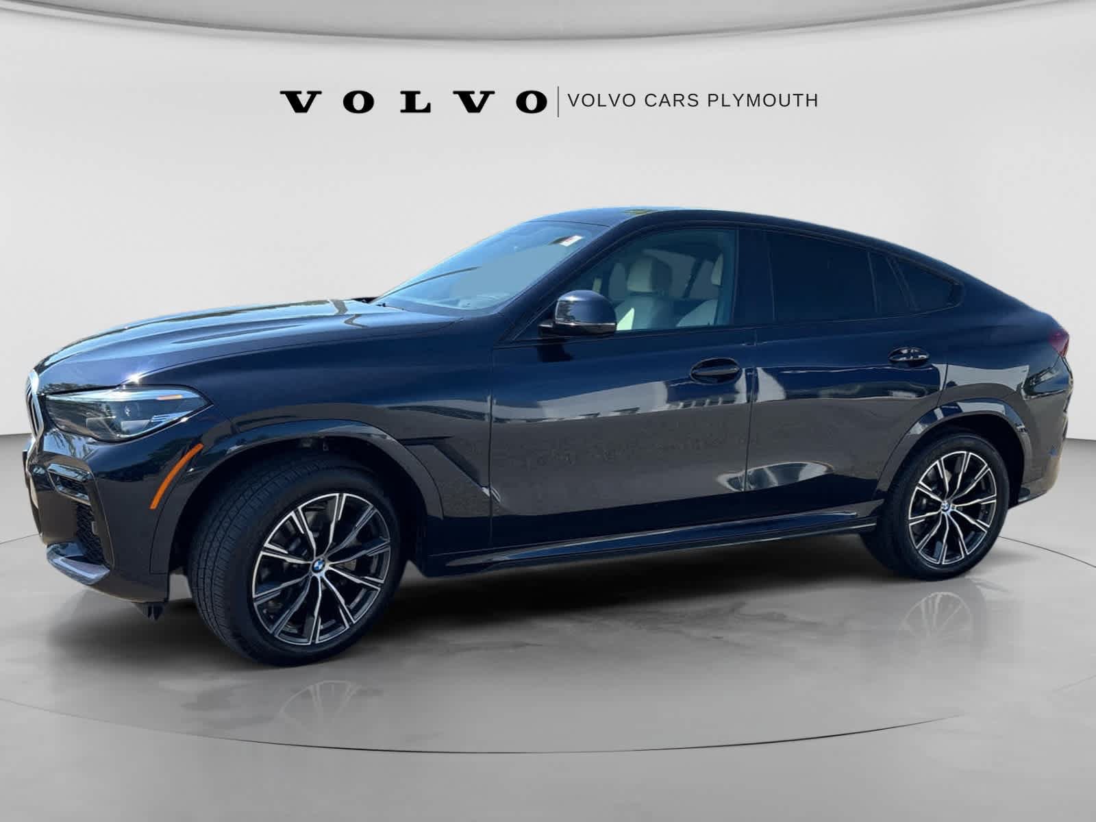 Used 2022 BMW X6 xDrive40i w/ M Sport Package AWD/4WD image 3