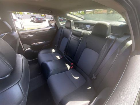 Used 2018 Honda Clarity Plug-In Hybrid image 26