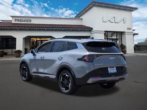 New 2026 Kia Sportage EX FWD image 6