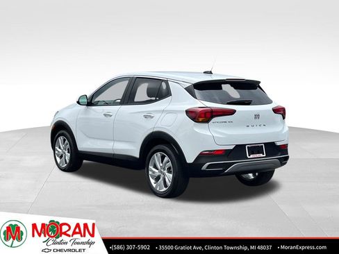 Certified 2024 Buick Encore GX Preferred FWD image 4