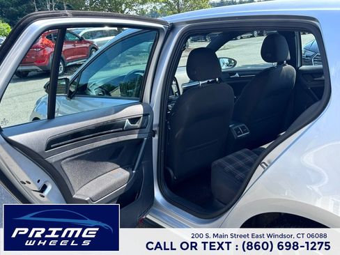 Used 2017 Volkswagen GTI S FWD image 11
