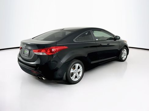 Used 2013 Hyundai Elantra FWD image 9