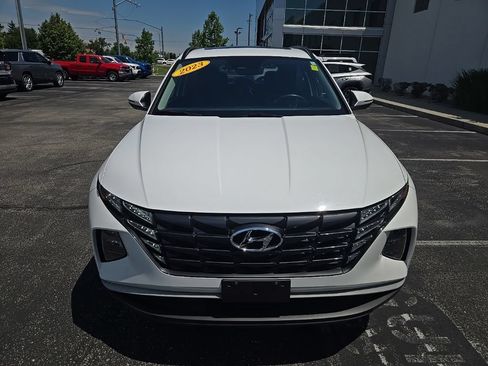 Certified 2023 Hyundai Tucson SEL w/ Convenience Package AWD/4WD image 3