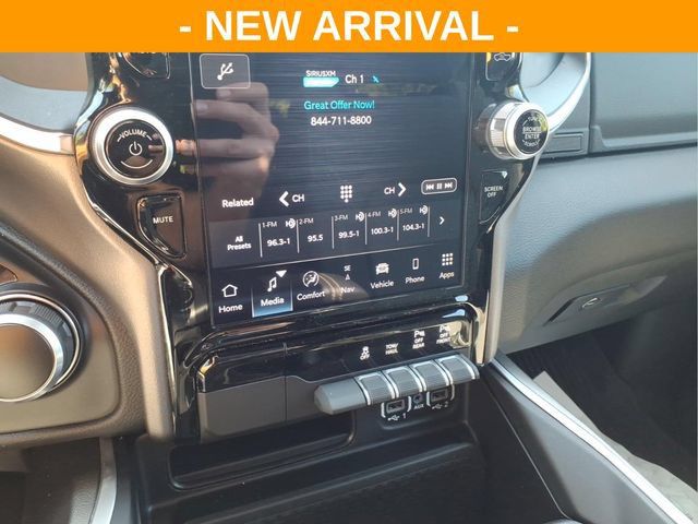 Used 2024 RAM 1500 Big Horn AWD/4WD image 25