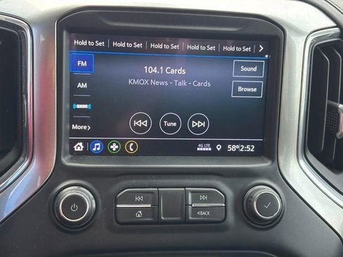 Used 2021 Chevrolet Silverado 1500 LT image 20