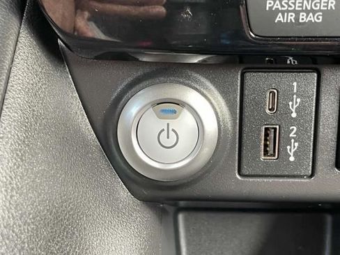 Used 2022 Nissan Leaf SV Plus image 31