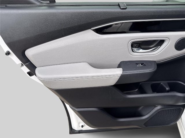 Used 2025 Honda Pilot EX-L image 20