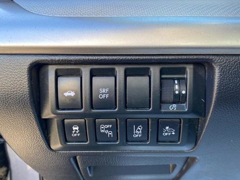 Used 2015 Subaru Legacy 2.5i Premium image 21