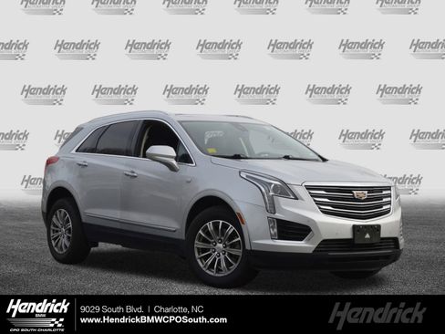 Used 2017 Cadillac XT5 Luxury w/ Driver Awareness Package image 1