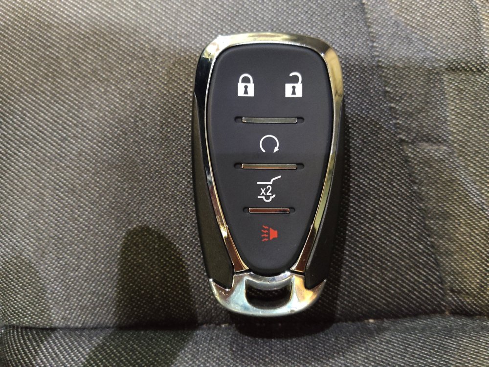 Used 2018 Chevrolet Equinox LT FWD image 32