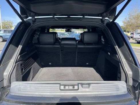 Used 2022 Land Rover Range Rover Westminster Edition image 32